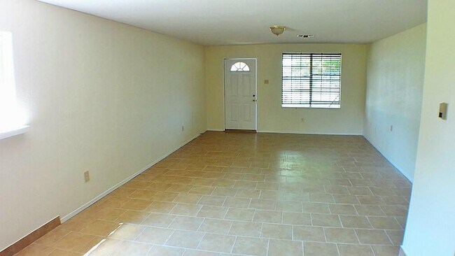 Building Photo - 6429 FM 2218 Rd