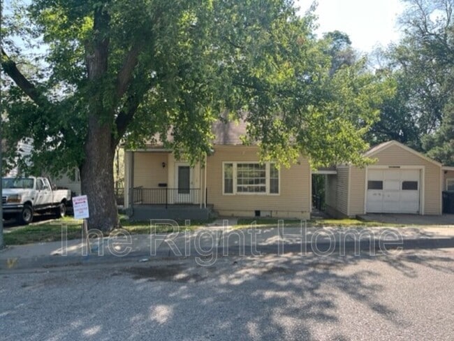 Building Photo - 6749 N 34th St