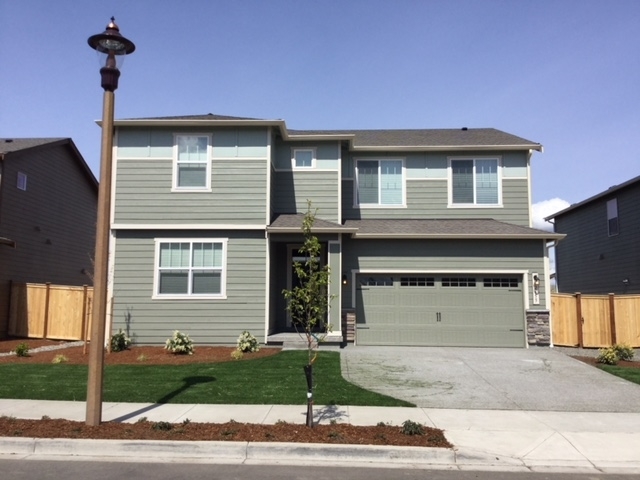 Foto principal - 2655 Moore St
