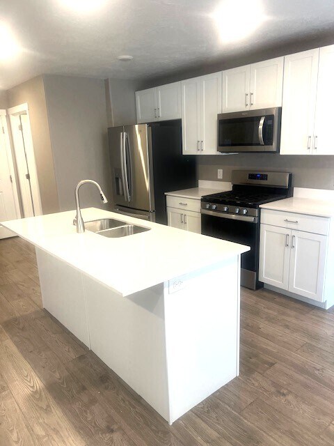 Foto del edificio - 2014 N 350 W