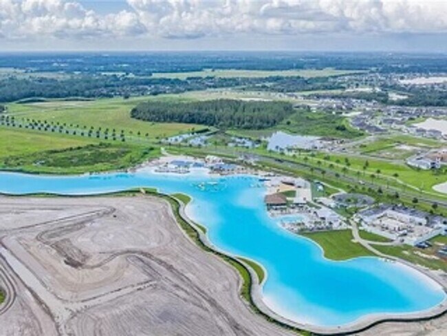 Building Photo - 31404 Barrel Wave Way Wesley Chapel, FL 33545