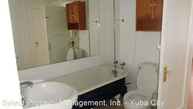 Foto del edificio - 3 br, 2 bath House - 1355 Hazel Street