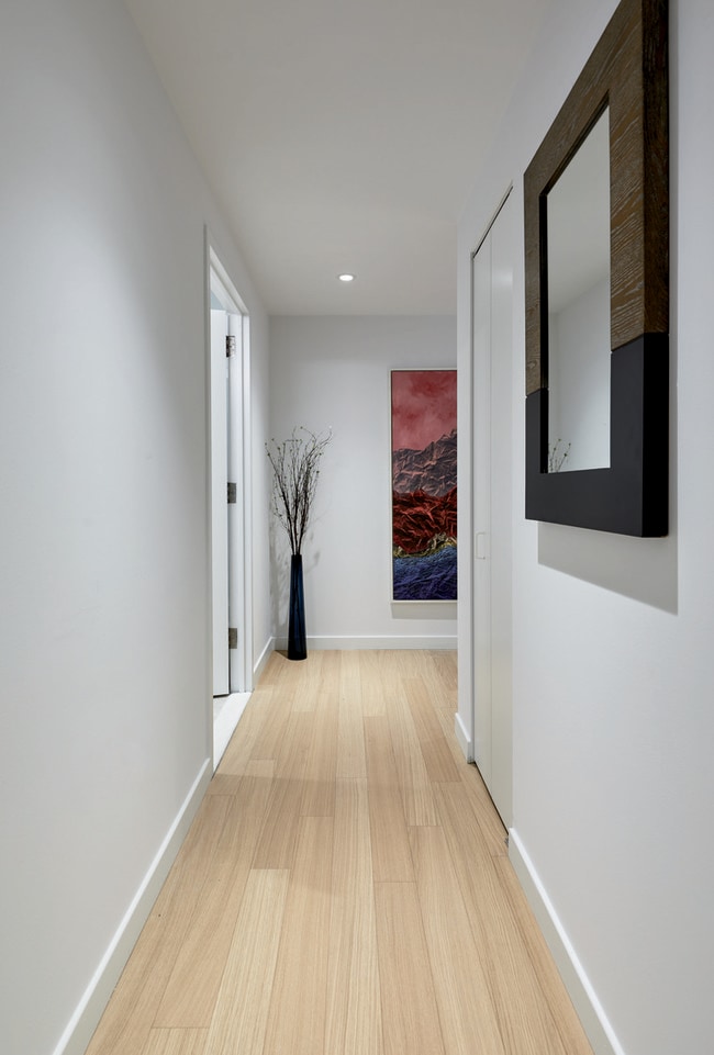 Interior Photo - 10 Halletts Point