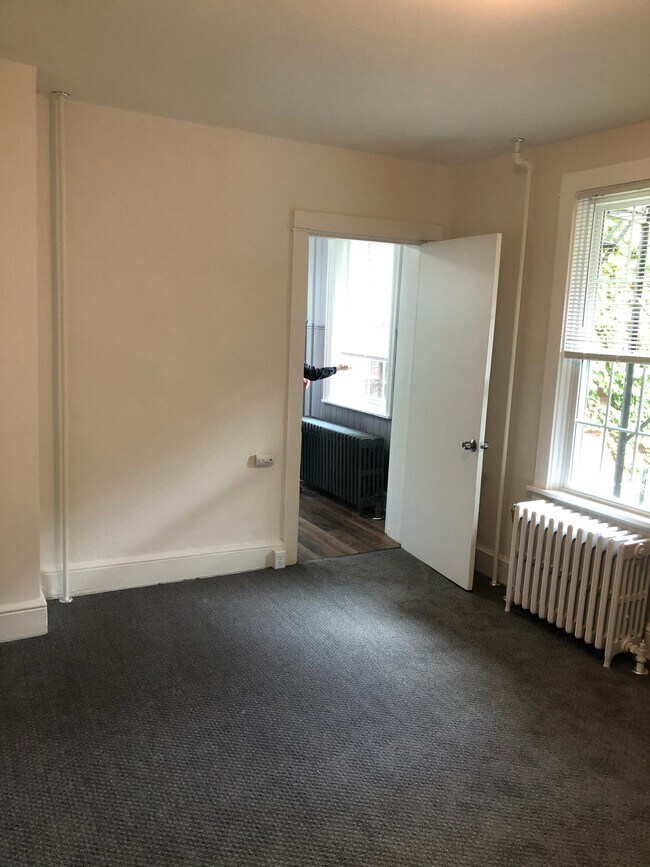 Bedroom - 207 N Mulberry St