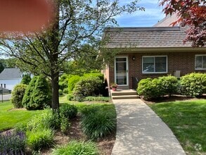 Building Photo - 1 Walcott Valley Dr