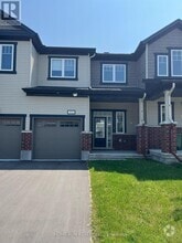 Building Photo - 352 Crossway Ter