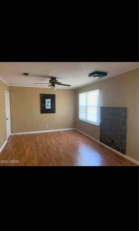 Building Photo - 2452 Shea Dr