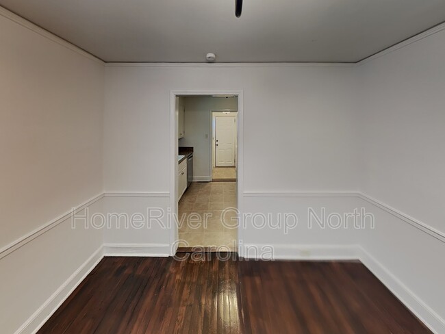 Foto del edificio - 1812 Oak St