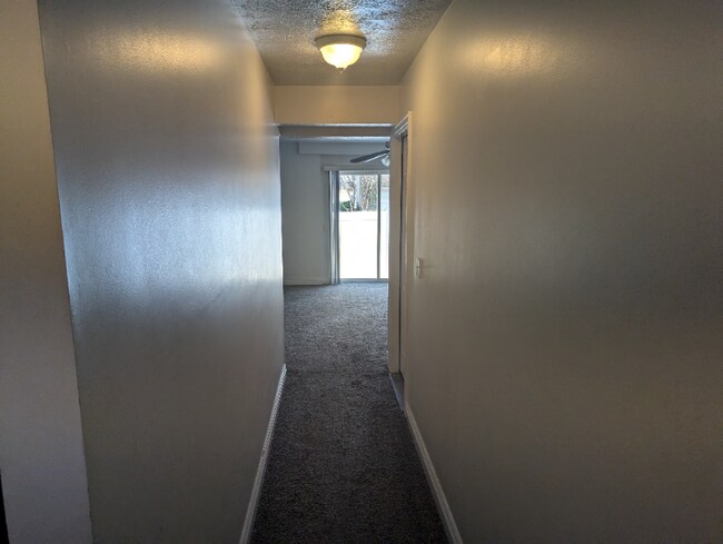 Building Photo - 3175 S 945 E