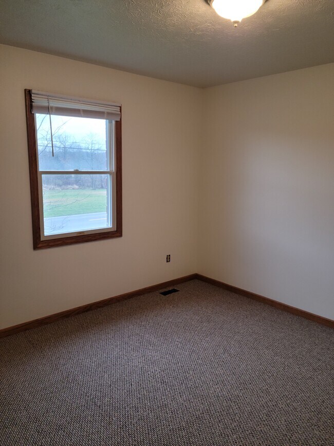 Building Photo - 1181 Mindy Ln
