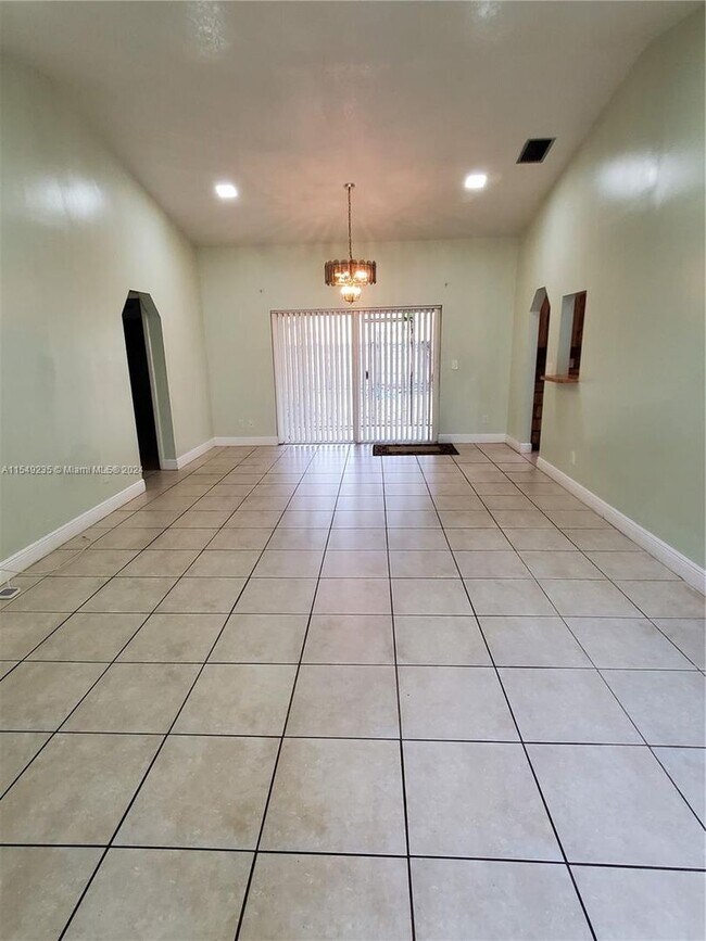 Foto del edificio - 3110 Tarpon Drive, Miramar, FL 33023