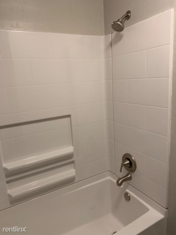 Building Photo - 2 br, 1 bath House - 433 23rd Ave NE