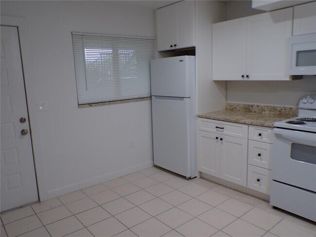 Building Photo - 1258 Barbara Dr