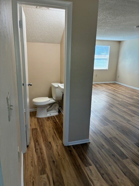 Foto del edificio - 823 Winter Garden Dr