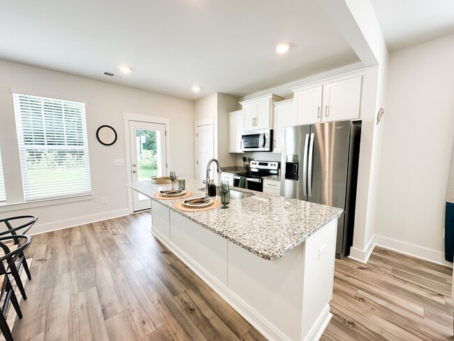 Building Photo - The Townes at Clairbrook