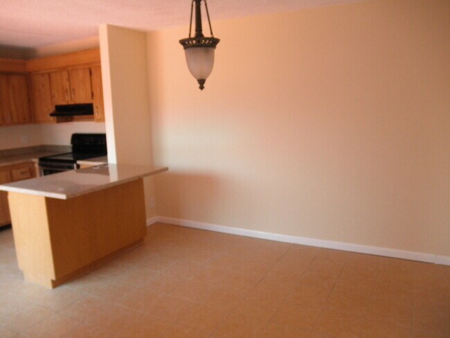 Building Photo - Woodlands of Palm Springs