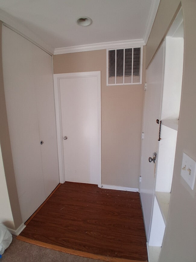 Foto del edificio - 5 Stonehenge Cir