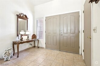Building Photo - 3013 Sungold Dr