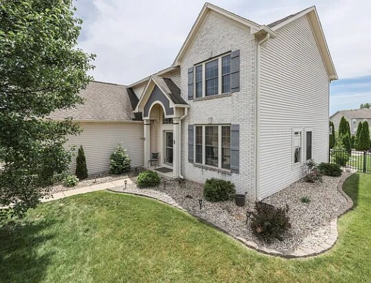 Foto del edificio - 2919 Kaskaskia Way