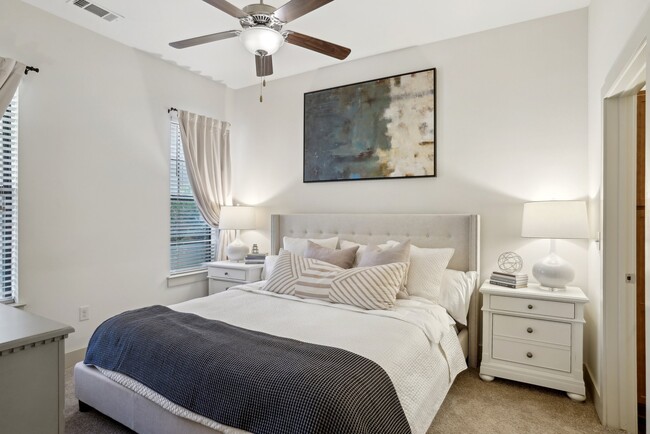 Building Photo - The Lexington Dilworth