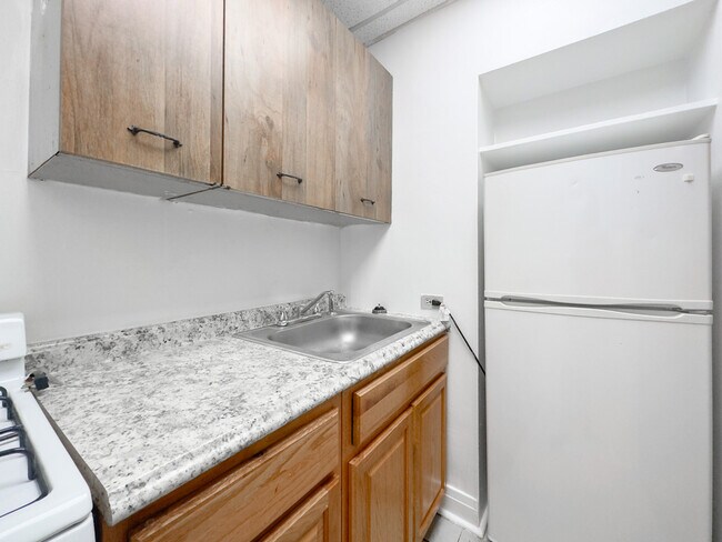 Foto del edificio - 2830 N Burling St