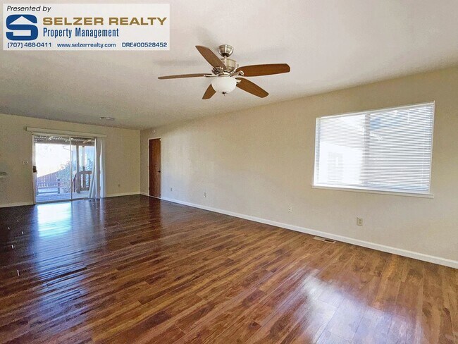 Foto del edificio - Newly renovated! Spacious 4 bd. home in a country setting!