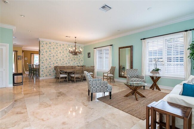 Building Photo - 514 Solar Isle Dr