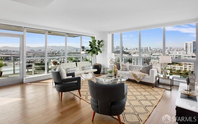 Foto del edificio - 708 Long Bridge St