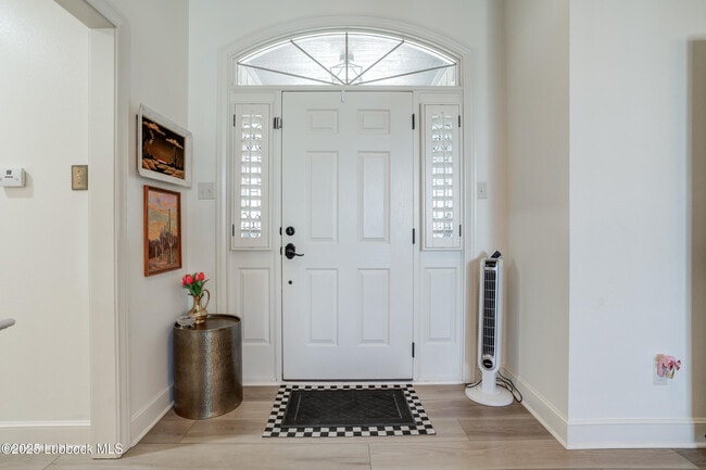 Building Photo - 5512 103rd St