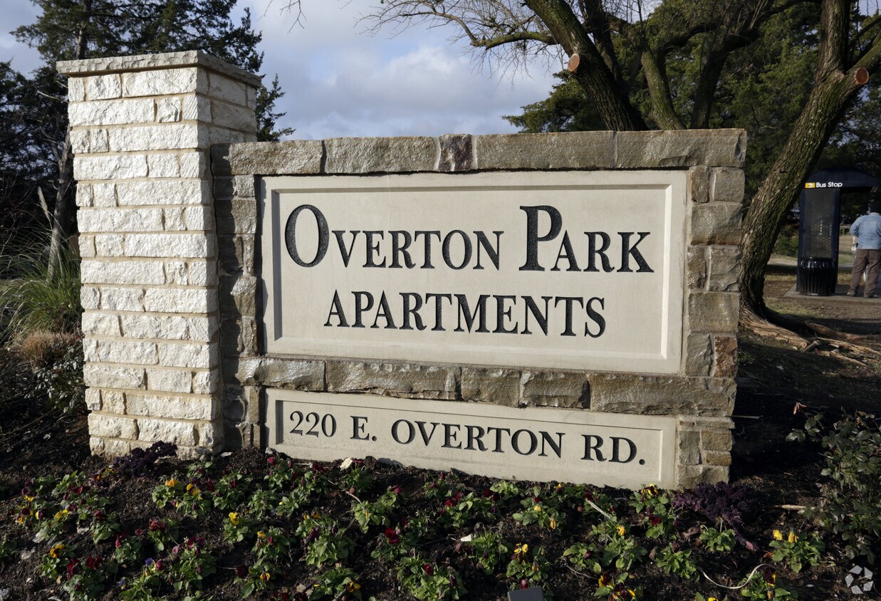 Overton Park Apartments Apartments 220 E Overton Rd Dallas, TX