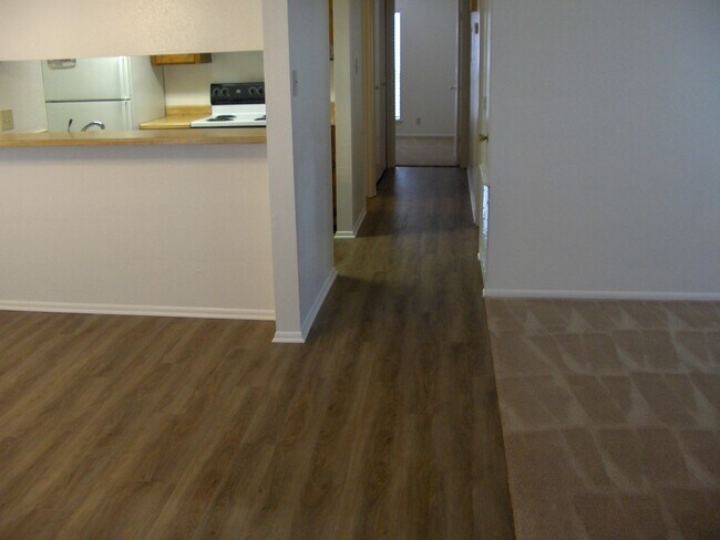 Foto del edificio - 4257 Family Tree