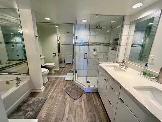 Building Photo - 200 Wagner Pl