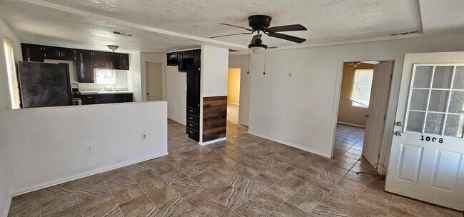 Foto del edificio - Adorable 2 bedroom / 1 bath home for rent ...