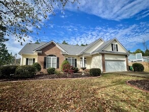 Building Photo - 11 Hialeah Pl