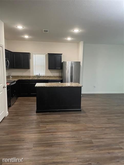Building Photo - 3 br, 2 bath House - 212 Sabine River Road