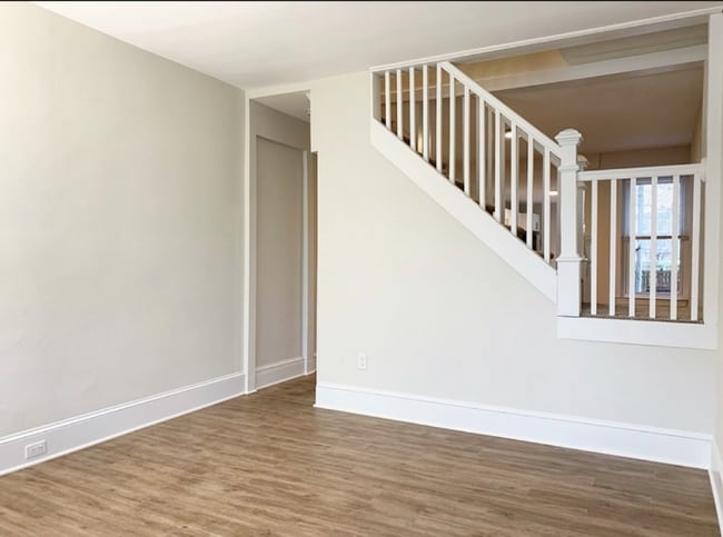 Photo - 328 Powell St Townhome