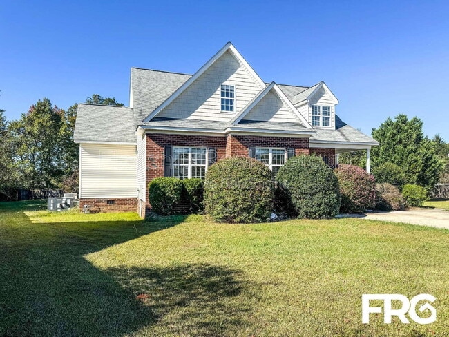 Photo - 2426 Pinetops Dr House