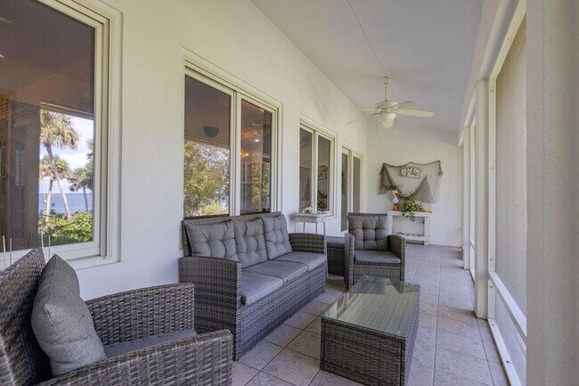 Foto del edificio - 8995 S Indian River Dr