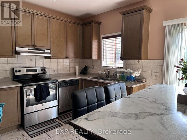 Photo du bâtiment - 60 Oranmore Crescent