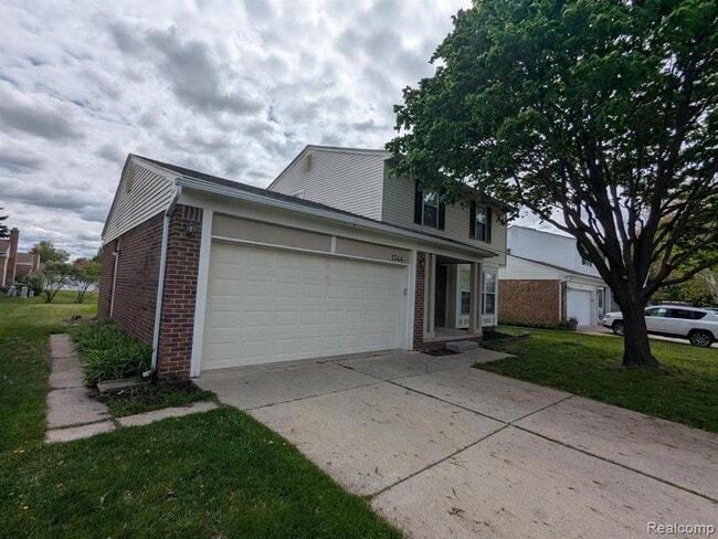 Building Photo - 1344 Revere Dr