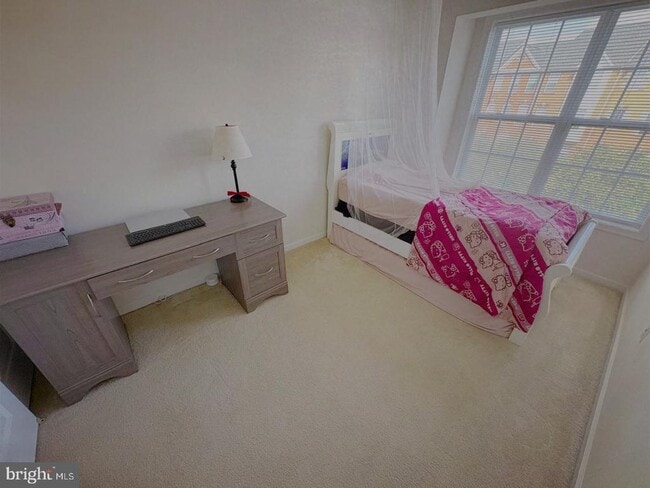 Foto del edificio - 43141 Whelplehill Terrace