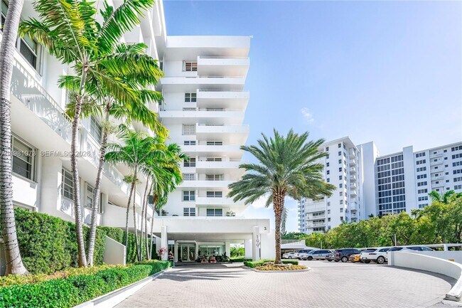 Foto del edificio - 199 Ocean Ln Dr