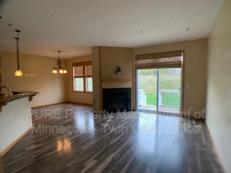 Primary Photo - 9463 Washington Cir