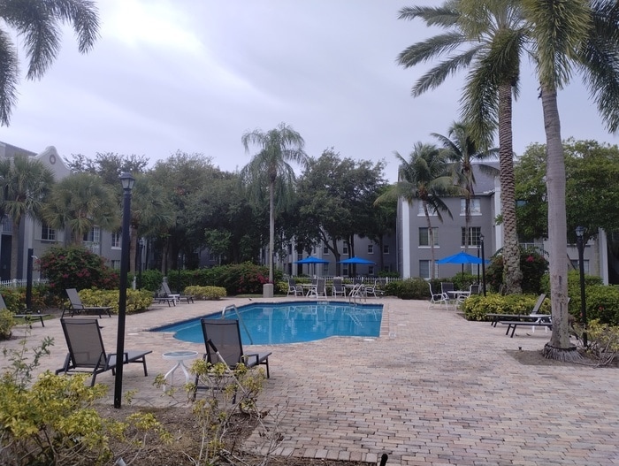 Spacious 3bedroom, 3bath condo unit - Spacious 3bedroom, 3bath condo unit