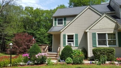 171 Eastford Rd