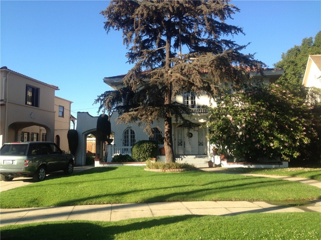 Foto principal - 4429 Victoria Park Dr