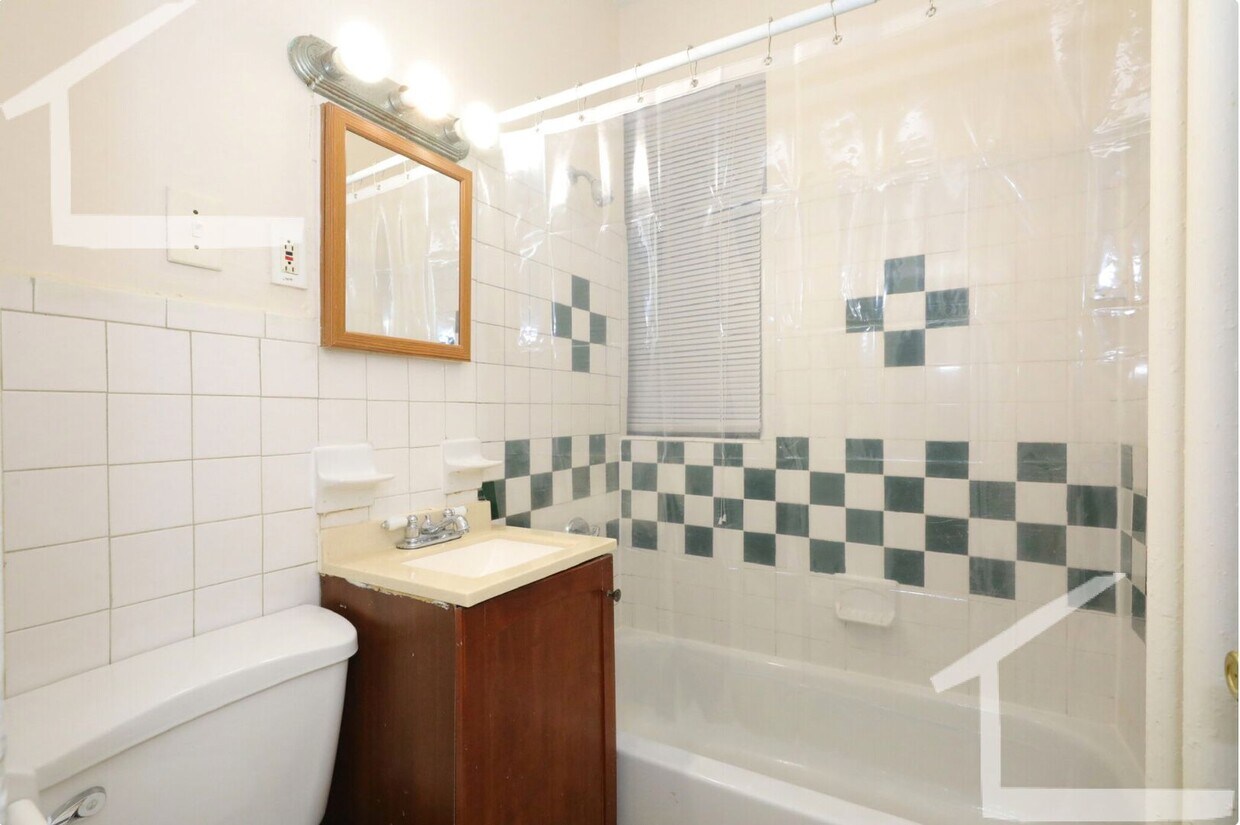 Building Photo - Amazing 1 Bed 1 Bath available 10/1!