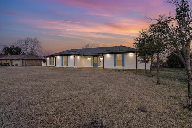 Building Photo - 425 Wolf Run Ct