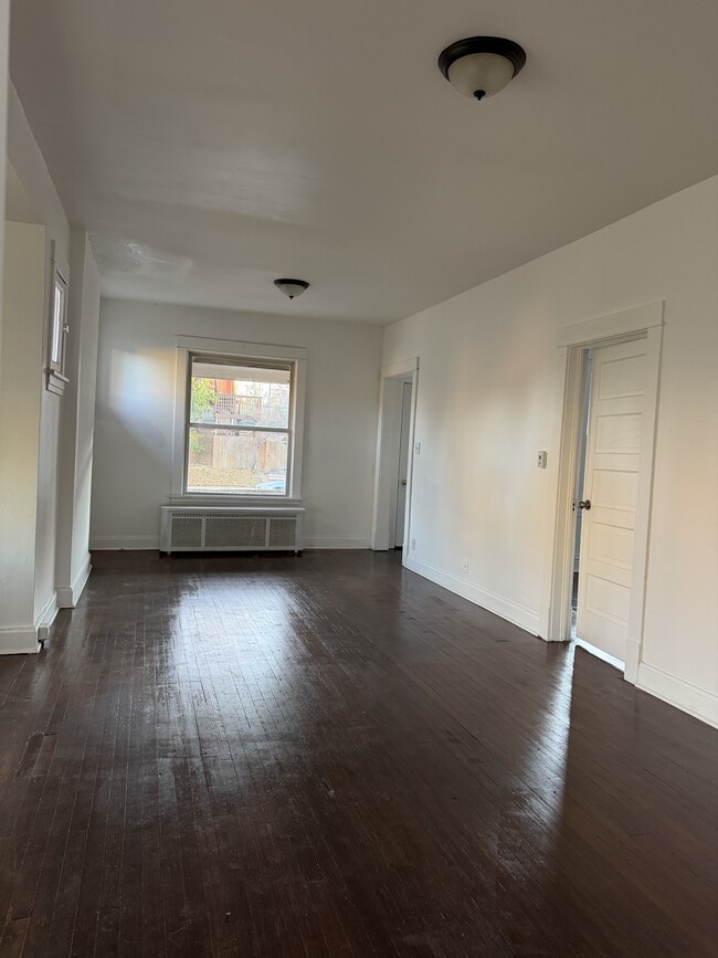 Foto del edificio - 2933 E 14th Ave