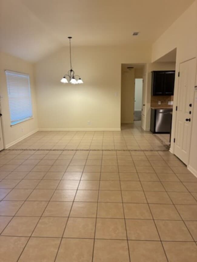 Building Photo - 2207 Bachelor Button Blvd